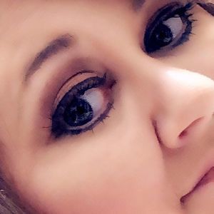 Meet your Posher, Sonia